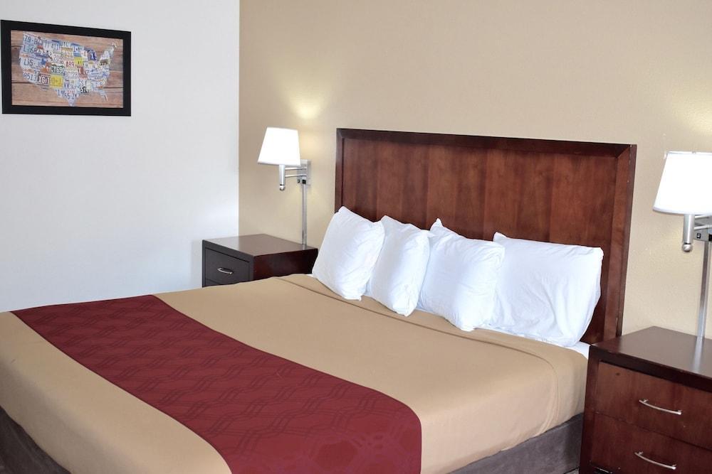 Red Roof Inn Stroudsburg Zewnętrze zdjęcie